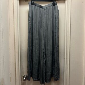 grade & gather Gray Women's Wide Leg pants